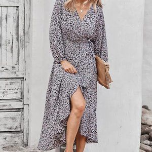 Dress Long Sleeve Flowy Floral Print V-Neck Maxi Dress with Belt